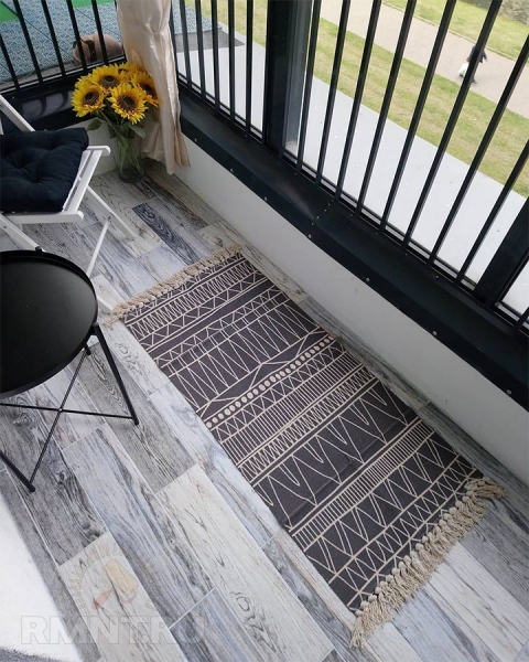 

Шесть необходимых вещей для уютного и функционального балкона

