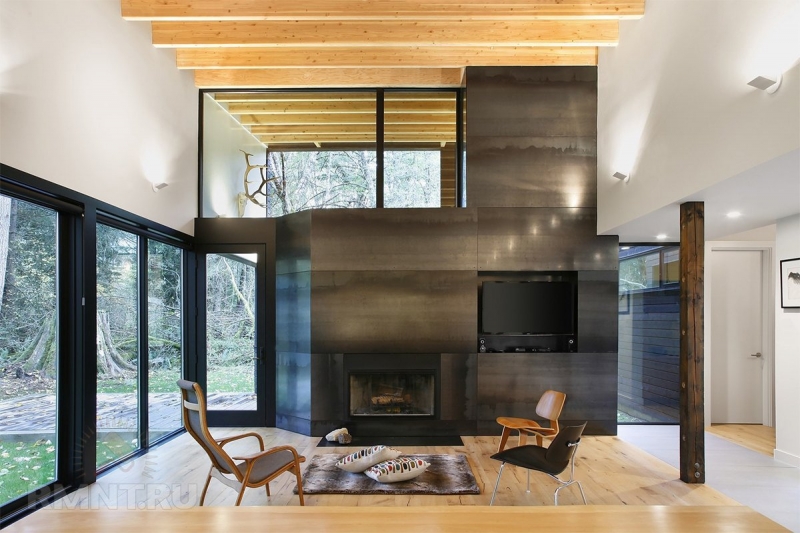 Стальная облицовка камина: фотоподборка