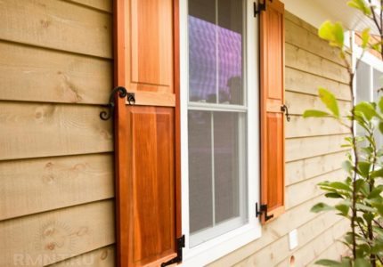 pjat-prichin-ustanovit-na-okna-stavni-3fac3e2