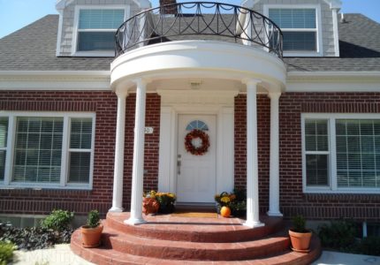 doma-snbspkolonnami-fotopodborka-1c4f2f9