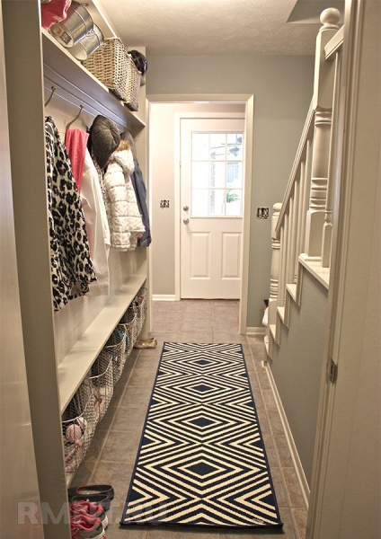 





Ковры и&nbsp;дорожки в&nbsp;интерьере прихожей и&nbsp;коридора



