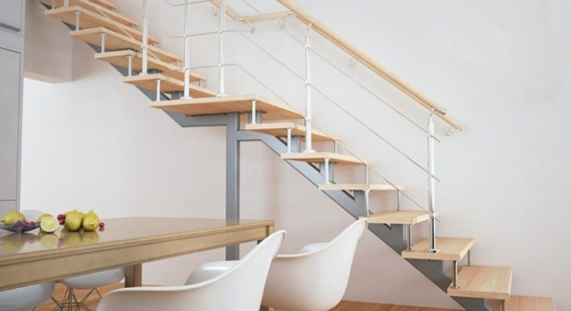 Варианты дизайна и оформления деревянных лестниц в интерьере доме