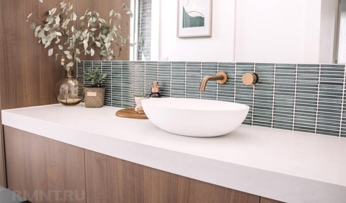 fartuk-iz-plitki-vnbspvannojnbsp-novyj-modnyj-trend-d648caa