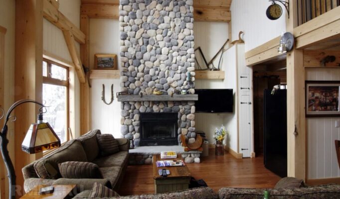 kamennye-kaminy-vdohnovljajushhie-fotoidei-3887d94