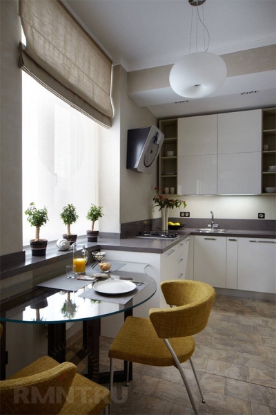 Наклонные вытяжки в интерьере кухни