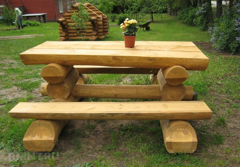 Мебель из брёвен: плюсы, минусы, фотопримеры