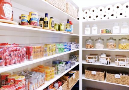 pljusy-inbspminusy-otdelnoj-kladovoj-na-kuhne-4ae7b8f