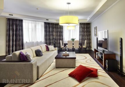 komnata-nepravilnoj-formy-pljusy-minusy-fotoprimery-db7dd00