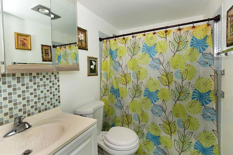 





Шторка для ванны vs&nbsp;стеклянная душевая дверца



